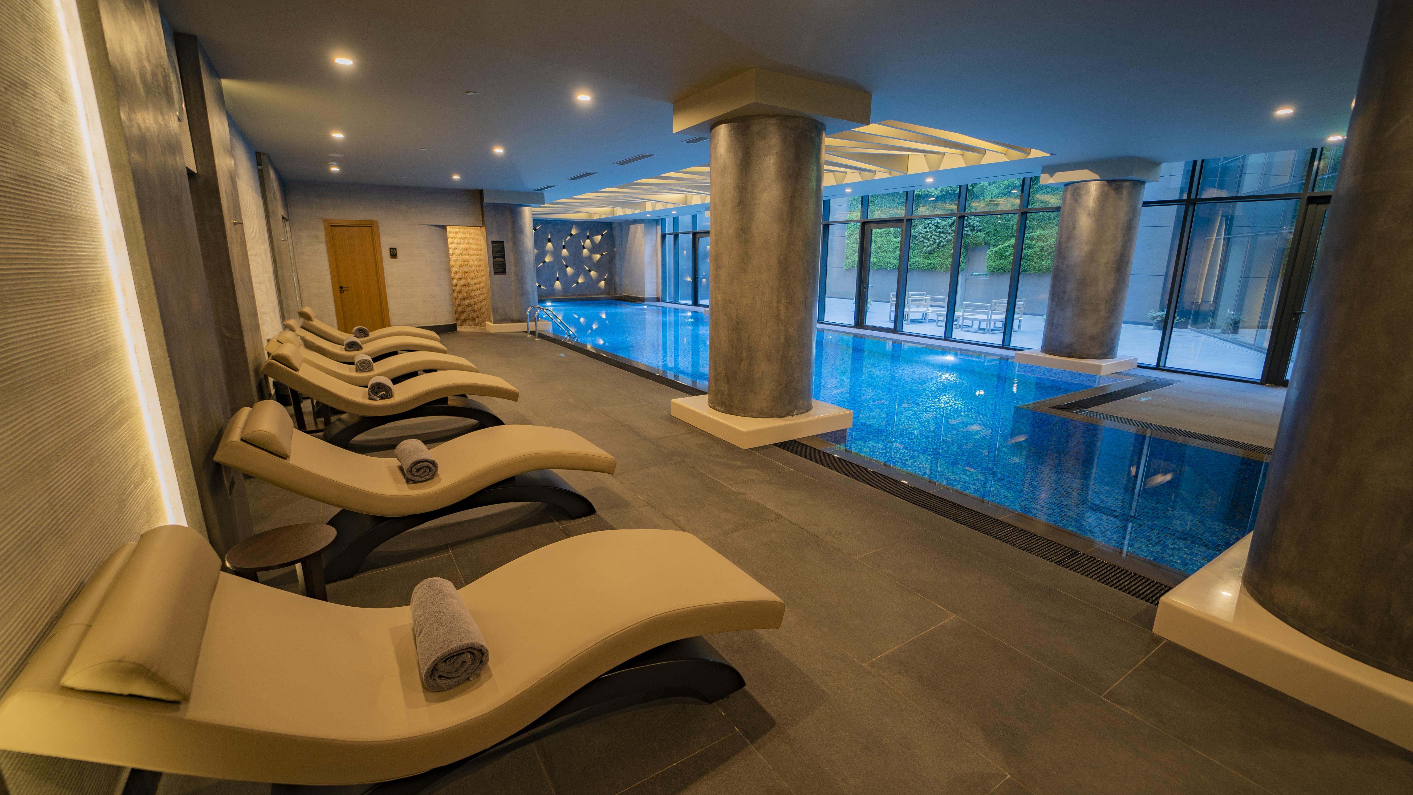 Hotel Sofitel Istanbul Taksim Exterior foto Spa at the hotel